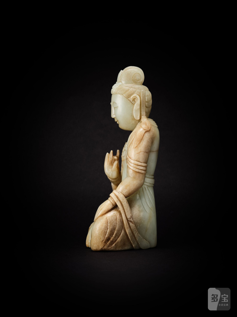 清　玉雕坐佛像 | A JADE FIGURE OF A SEATED BUDDHA - 图6
